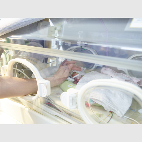 Pflegestandards in der Versorgung von Frühgeborenen: Leitlinien für eine optimale Betreuung