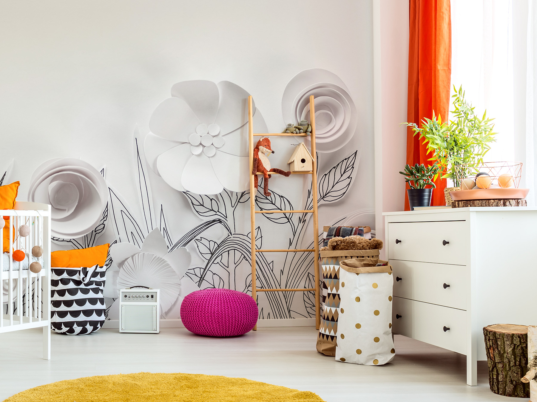 Blumen an der Wand im Kinderzimmer? – Ja, dank einer Fototapete ist das möglich!